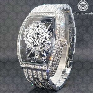 Reloj Rectangular de Lujo Charm_Jewells en Oro, Esfera Azul, Bisel con Diamantes, Brújula, Cuarzo Analógico, Unisex, Cierre Plegable - Product Image 2