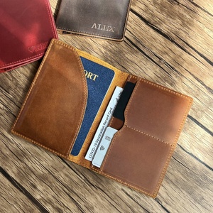 Porta pasaporte de cuero personalizado, tarjetero de vacunación, grabado monograma, regalo de viaje para él, su PTH-0024 - Product Image 6