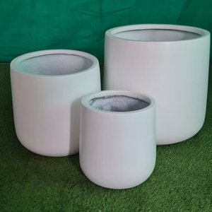 Juego de Macetas KNT Creations PL B-217 para Uso en Interiores, Plantación Directa, Plantas Artificiales, Ligeras, Duraderas, Talladas a Mano - Product Image 1