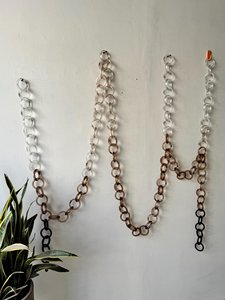 Chaînes décoratives en résine colorée au design moderne, personnalisables avec logo, faites à la main pour Diwali, anniversaires et mariages - Product Image 2