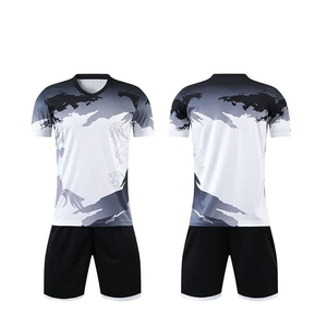 Uniforme de Fútbol Personalizado Unisex, Transpirable, de Manga Corta, Sublimado, 100% Poliéster, Antibacteriano, Cuello en V, Cintura Elástica, Gratis - Product Image 5