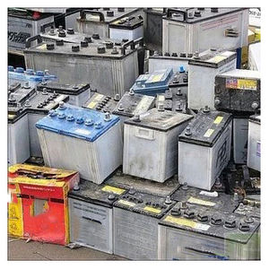 Déchets de batteries au plomb / Déchets de batteries de voiture usagées / Batteries au plomb-acide déchargées Disponibles à prix de gros - Product Image 2