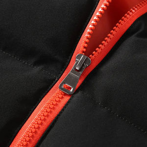 Veste matelassée classique noire à fermeture éclair, veste d'hiver épaisse décontractée et tendance pour homme, modèle court - Product Image 6