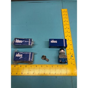 3 TEL 035-002480-1 SWITCH, KEY, IDEC ASW22K20 - อุปกรณ์และอะไหล่เซมิคอนดักเตอร์ระดับโลกที่เชื่อถือได้ - Product Image 1