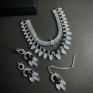 ชุดเครื่องประดับแฟชั่นฤดูร้อน ดีไซน์เปลือกหอย ชุบทอง PVD สร้อยคอและต่างหูสแตนเลส - Product Image 2