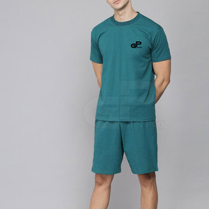 Ensemble de shorts de sport et d'extérieur pour hommes, confortable, respirant, coupe flexible, adapté à la course, aux entraînements ou aux activités estivales décontractées - Product Image 4
