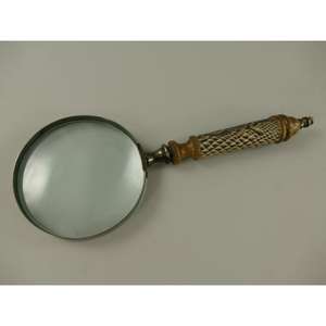 Mid Century Style Antique Rim <b>Magnifying</b> <b>Glass</b> With Hand Carved Design Wood Handle Eco Friendly <b>Light</b> In Weight - Product Image 3