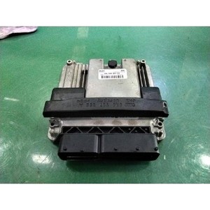 ECU และโมดูลคอมพิวเตอร์มือสอง Q5 รุ่น 04L906021CK - Product Image 1
