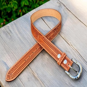 Cinturón de Cuero Estilo Western con Grabado Floral Hecho a Mano, Longitud Personalizada, Unisex, con Hebilla Plateada - Product Image 2