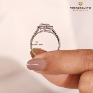 แหวนทรงลูกแพร์สำหรับการขอแต่งงานที่สมบูรณ์แบบ ทองคำแท้ 14K ความใส VVS2 สี F เพชร CVD ผลิตในห้องปฏิบัติการ น้ำหนัก 3.00 กะรัต รับรองโดย IGI - Product Image 4