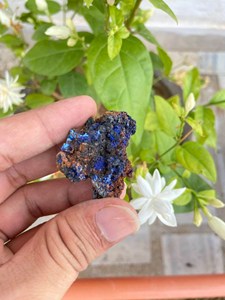 Spécimen de cristal d'azurite brut |   Minéral de cuivre bleu profond naturel |   Pierre de présentation pour collectionneur |   Échantillon minéral rare - Product Image 1