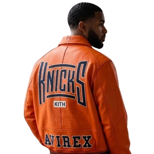 Blouson bomber en cuir orange vif KITH X Avirex New York Knicks |   Basket-ball sportif d'hiver brodé de qualité supérieure pour hommes - Product Image 1