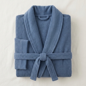 Albornoz de Algodón Orgánico Certificado GOTS para Adultos, Ecológico y Sostenible, Suave, de Felpa, para Spa y Hotel, con Logotipo Personalizado, Diseño de Lujo Unisex - Product Image 1