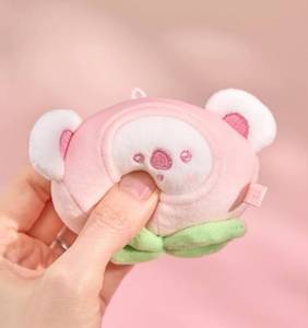 Pelota Antiestrés BTS BT21 Peach Holic, CD de Música K-Pop, Plástico y Papel, Idioma Coreano, Todas las Edades, Modelo KR BW-154, Coleccionable - Product Image 2