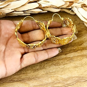 Nouvelle Arrivée Boucles d'Oreilles Créoles Sept Chakras Bijoux Bohèmes en Laiton pour Femme Plaqué Or 18 carats Design Géométrique Vente en Gros/OEM/ODM - Product Image 2
