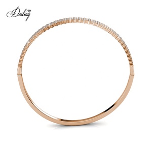 <span class=keywords><strong>Destiny</strong></span> Jewellery Nueva alta calidad Fancy Cubic Zirconia Jewelry Sparkling Bee Honeycomb Mujeres Wave Bangle Bracelet - Product Image 5