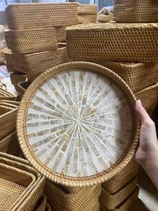 Fábrica exportadora en Vietnam que produce cestas de ratán para los mercados internacionales de decoración del hogar. - Product Image 2
