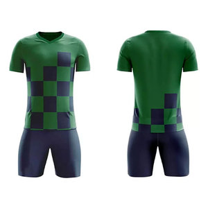 Uniforme de Fútbol Personalizado para Hombre, Verde y Blanco, Sublimado, Conjunto de Camiseta, Pantalones Cortos y Calcetines, Absorbe la Humedad, para Todas las Temporadas, Corte Regular para Adultos - Product Image 4
