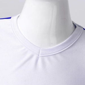 Ensemble d'uniformes de cheerleading bleus personnalisés pour jeunes, vêtements d'entraînement par sublimation et accessoires, vente en gros d'uniformes de cheerleading - Product Image 5