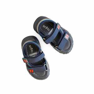 Sandalia informal azul marino para niños modelo KD9995 - Product Image 1