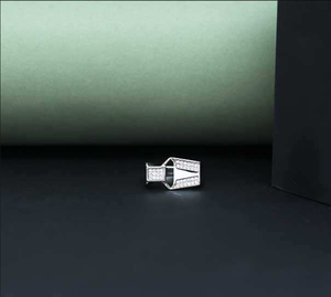 Anillo de Diamantes con Pavé Geométrico de Lujo - Product Image 2