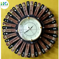 Jam Dinding Kayu Vintage dengan Desain Sunburst Dekoratif untuk Dekorasi Ruang Tamu |   Jam Dinding Analog Bulat Antik untuk Dekorasi Rumah