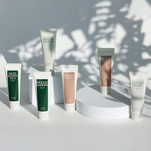 Set de Crema de Manos Perfumada Daily Comma Most, 50 ml, Loción Hidratante, Blanqueadora y Nutritiva para Piel Seca - Product Image 6