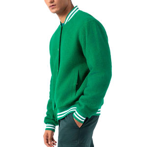 Chaqueta Varsity Personalizada para Hombre, Color Sólido, Tela de Lana de Alta Calidad, Ropa de Invierno, Diseño OEM Hecho en Pakistán - Product Image 3