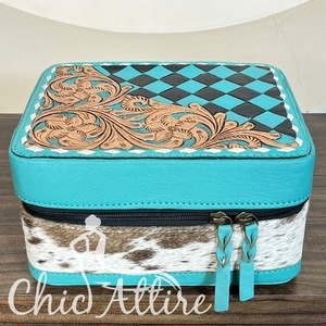 Premium Quality 2026 New Hand Tooled Cowhide Leather Jewelry <b>Box</b> Checkerboard Travel Ring Durable Storage Case <b>Gift</b> for Women's - Product Image 1