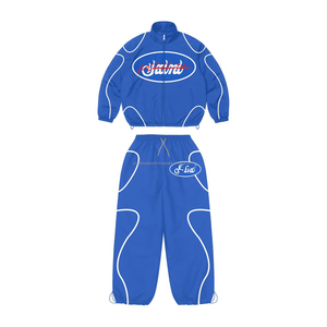 ชุดเซ็ตเสื้อฮู้ดครอปพิมพ์ลายทั้งตัวแบบฟอกสีซีดสไตล์วินเทจ ประดับคริสตัล พร้อมกางเกงขายาวทรงบาน ชุดวอร์มลำลองสำหรับผู้ชาย - Product Image 4