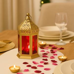 Elegante Farol Metálico Decorativo para el Hogar que Aporta un Brillo Decorativo que Realza Diseños Únicos del Hogar y el Ambiente Interior - Product Image 2