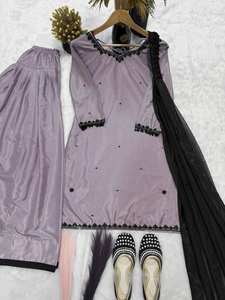 Nuevo conjunto de fiesta de diseñador con top de seda crepé natural de alta calidad y salwar farshi. - Product Image 5