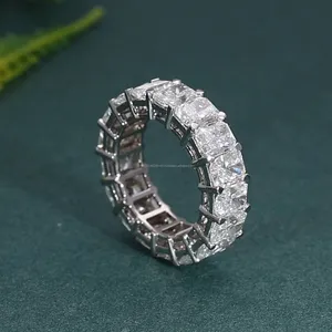Bague en diamant de laboratoire taille radiant en or blanc 14 carats, élégante bague de fiançailles solitaire pour femme, cadeau de luxe pour mariage ou anniversaire - Product Image 4