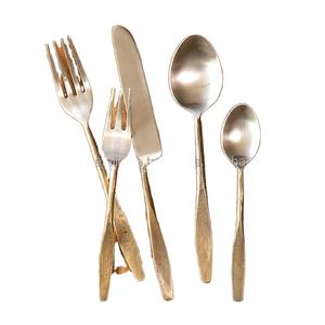 Ensemble de couverts élégants en cuivre et en acier inoxydable Fourchettes jetables pour les repas de table élégants pour les fêtes de mariage - Product Image 1