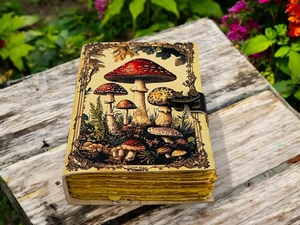 Herb Heritage Pilzleder-Tagebuch Handgefertigtes Buch Schatten Vintage Grimoire Notizbuch Fadenheftung Büttenrandpapier Zauberbuch - Product Image 4