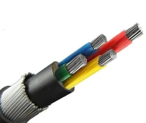 Câble d'alimentation blindé rond 4 conducteurs en aluminium toronné isolé XLPE 600V - Product Image 1