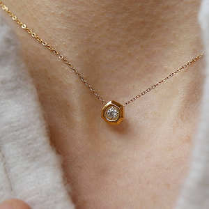 Collar de Plata de Ley 925 con Colgante Delicado de Zirconia Redonda de 0.50 CT con Engaste de Bisel, Cadena de Eslabones, Regalo de Compromiso para Mujer - Product Image 4