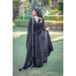 Ensemble Anarkali classique noir avec broderie, taille XS, tissu en mousseline de soie - Product Image 4