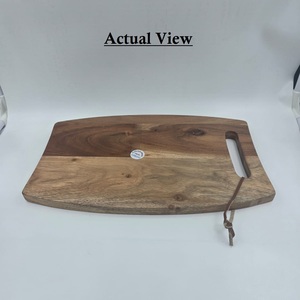 Planche à servir artisanale en bois de manguier 38x24cm, planche à découper en bois, plateau à charcuterie et fromages, plateau de service de cuisine - Product Image 1