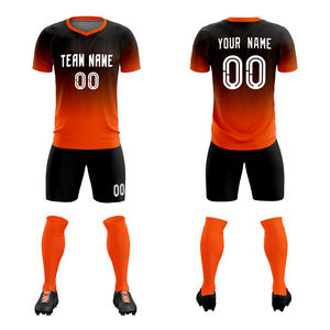 Uniformes de Fútbol Personalizados para Adultos, Impresos por Transferencia de Calor, Transpirables, de Secado Rápido, Conjunto de Camiseta y Pantalones Cortos, 100% Poliéster, para Todas las Temporadas - Product Image 3