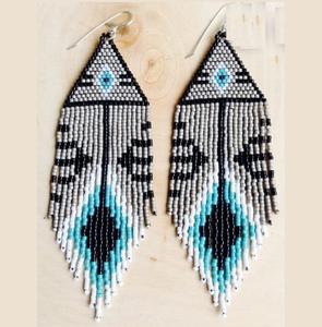 Pendientes Elegantes de Cuentas de Vidrio Estilo Boho para un Look Casual Chic que Ofrece un Diseño de Joyería Relajado pero Artístico - Product Image 3