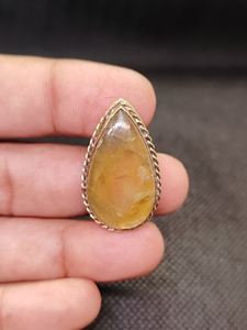 จี้ทองเหลืองร่องลายซิทรินธรรมชาติ |   จี้ห้อยคอทำมือประดับอัญมณีทองเหลืองชุบทอง |   เครื่องประดับวินเทจสำหรับผู้หญิงที่ได้รับการรับรองจาก IGI |   ขายส่ง - Product Image 3