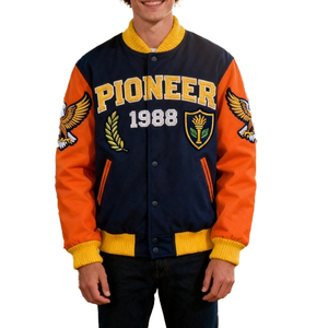 Veste universitaire personnalisée en chenille pour homme, style vintage streetwear, veste de baseball d'hiver de haute qualité - Product Image 1
