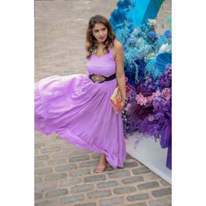 Precioso Vestido de Satén Lavanda Wisteria Hecho a Mano, Corte A, con Cintura Imperio y Escote Corazón, Color Caramelo, Talla XS - Product Image 2