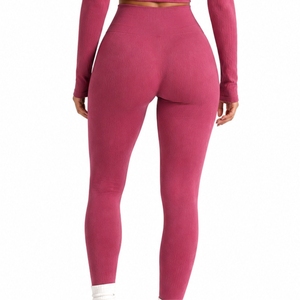 Ensemble de yoga deux pièces personnalisé pour femme – Legging taille haute à manches longues en tissu extensible, coupe confortable pour le yoga - Product Image 6