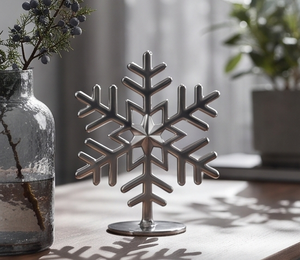 Sculpture décorative de flocon de neige de Noël en aluminium métallisé avec finition argentée, ornement de table de fête, décoration intérieure - Product Image 3