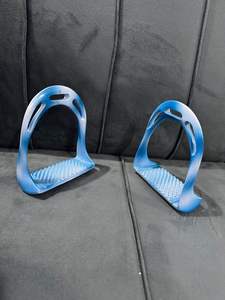 Étriers d'équitation anglais en aluminium bleu ciel, accessoires de selle, personnalisables OEM, 12 cm, équestres - Product Image 5