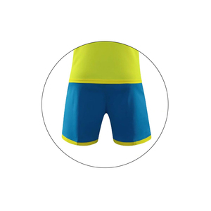 Uniforme de Fútbol Juvenil de Alta Calidad, Colores Clásicos del Equipo, Características Ajustables, Nombre Sublimado, Ajuste Perfecto, Multi-Estación - Product Image 5