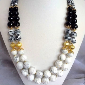 Nouvel Arrivage 2026 – Collier de Perles en Résine Bleu Ciel Tendance pour Femmes et Filles à Prix Abordable – Artisanat en Résine - Product Image 1