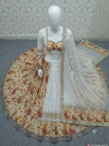 Présentation de la plus belle collection de Lehenga pour Navratri, en Faux Georgette Premium - Product Image 5